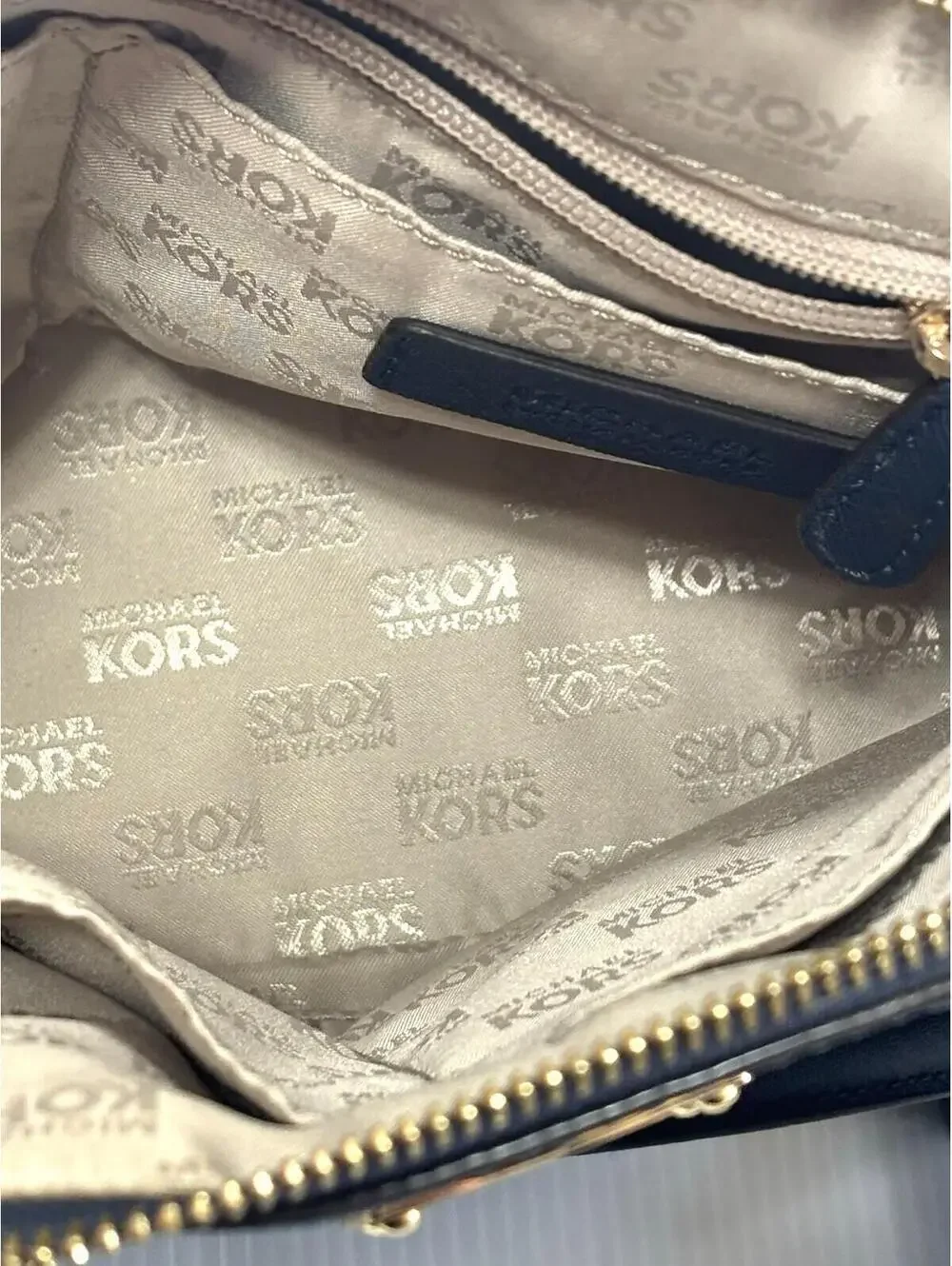Michael Kors Navy Blue Saffiano Satchel Dome Crossbody Bag GUC